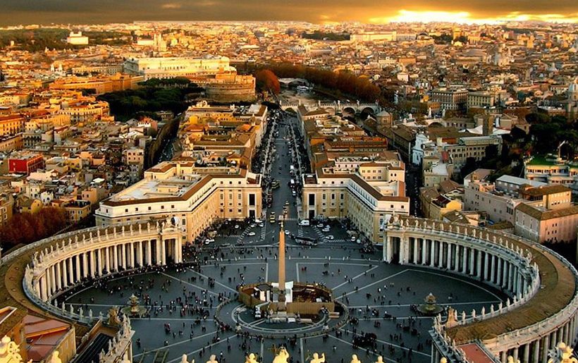 Roma'da Noel Büyüsü ve Kutsal Kapılar Ardında Vatikan'da Bir Gece